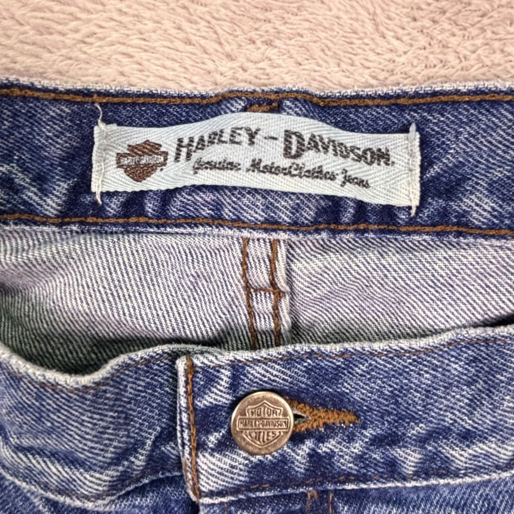 Harley Davidson Mens Jeans 44x32 Blue Straight Leg Denim Embroidered Logo 99026N